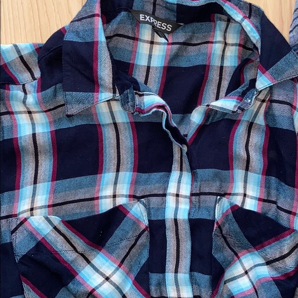Flannels - Picture 4 of 5